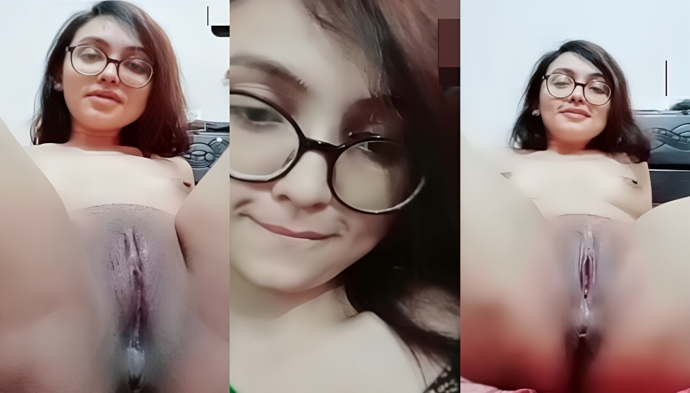 Beautiful Cute Horny Chashmish Girl Showing Asshole Fingering 3 More