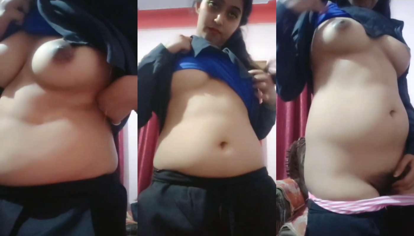 Beautiful Babe Girl Cute Boobs Pressing Hairy Pussy