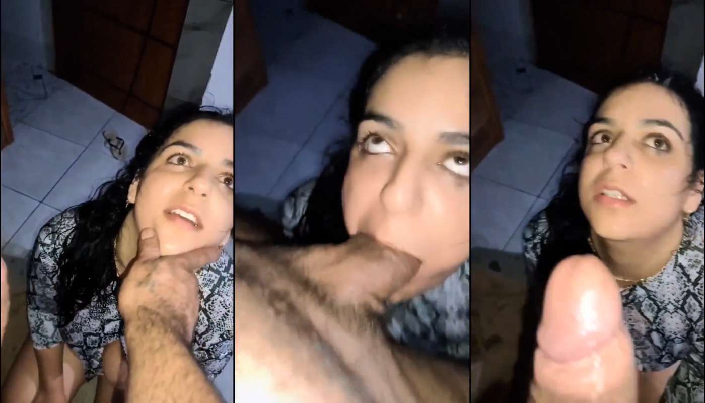 Indian Horny Babe Girl Giving Deepthroat Blowjob