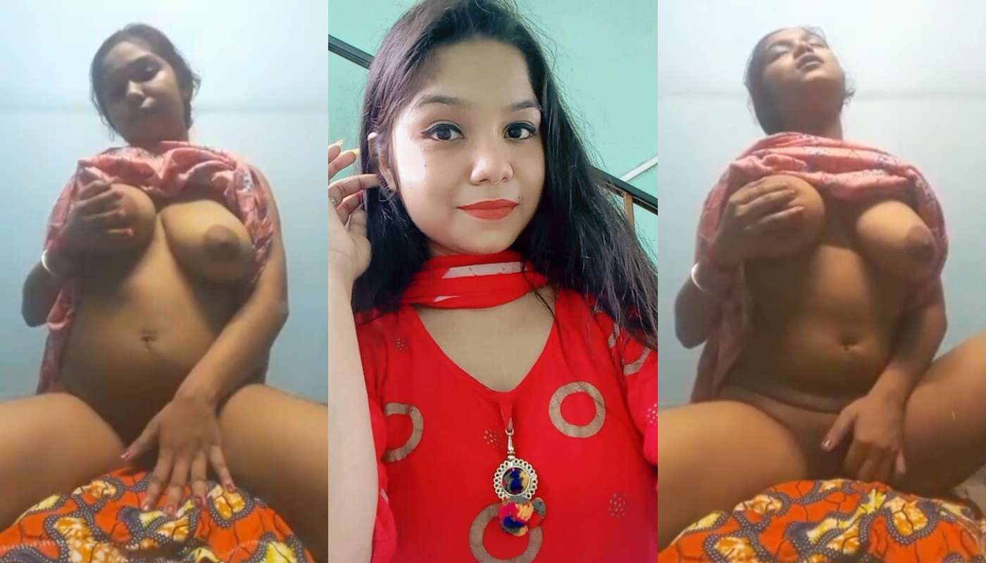 Beautiful Big Booby Horny Bengali Girl Shaking Boobs Humping Pillow And Spreading Asshole