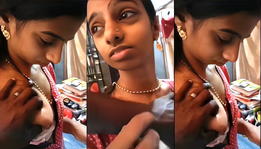 Mallu Innocent Aunty Boobs Pressed By Electrician Guy